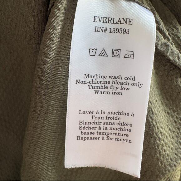 Everlane Olive Green Hammered Satin Short Sleeve Women's Top minimalist casual S - Picture 7 of 9